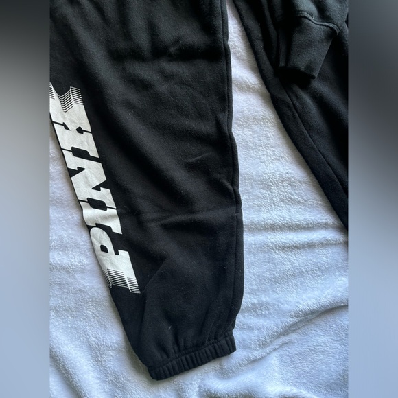 PINK Sweatsuit pair - Picture 7 of 12